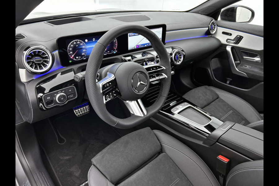 Mercedes-Benz CLA-Klasse 180 Business Solution AMG | AMG Line Plus pakket | Head-up display | MBUX Augmented Reality Navigation | Memoryfunctie voorstoelen | 19" multispaaks velgen |