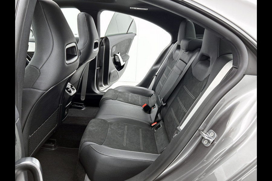 Mercedes-Benz CLA-Klasse 180 Business Solution AMG | AMG Line Plus pakket | Head-up display | MBUX Augmented Reality Navigation | Memoryfunctie voorstoelen | 19" multispaaks velgen |