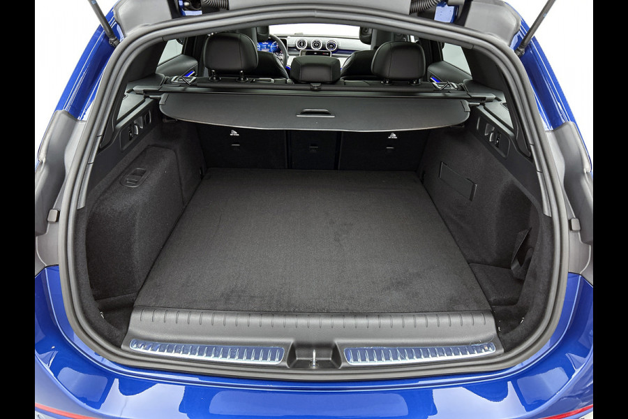 Mercedes-Benz C-Klasse Estate 300 e Business Solution AMG | Trekhaak | Nightpakket | AMG Line Premium Plus | Parkeerpakket met 360°-camera | Antidiefstalpakket GUARD 360° Plus | KEYLESS GO-comfortpakket | EASY PACK achterklep |