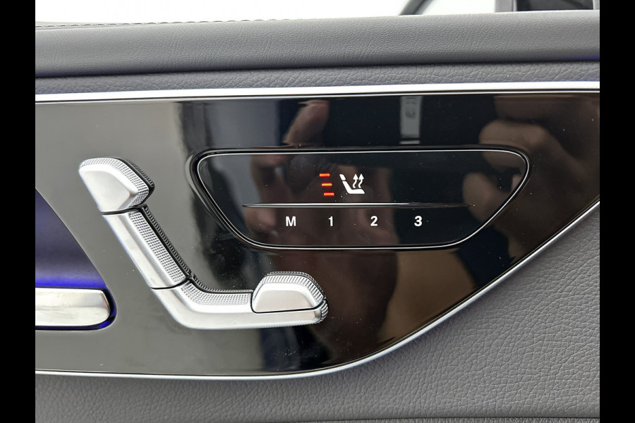 Mercedes-Benz C-Klasse Estate 300 e Business Solution AMG | Trekhaak | Nightpakket | AMG Line Premium Plus | Parkeerpakket met 360°-camera | Antidiefstalpakket GUARD 360° Plus | KEYLESS GO-comfortpakket | EASY PACK achterklep |