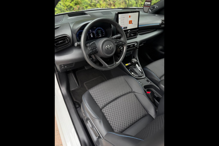 Toyota Yaris 1.5 Hybrid First Edition Camera CarPlay
