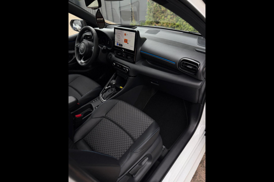 Toyota Yaris 1.5 Hybrid First Edition Camera CarPlay