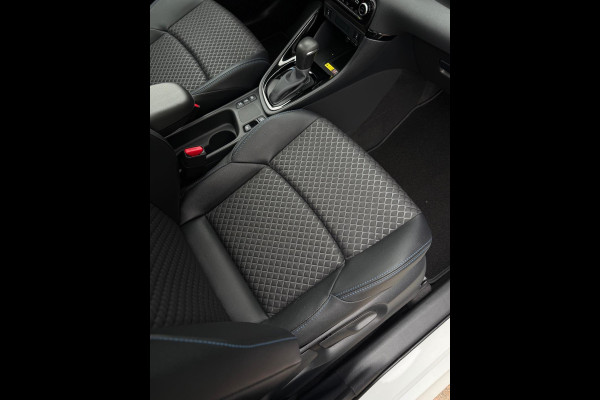 Toyota Yaris 1.5 Hybrid First Edition Camera CarPlay