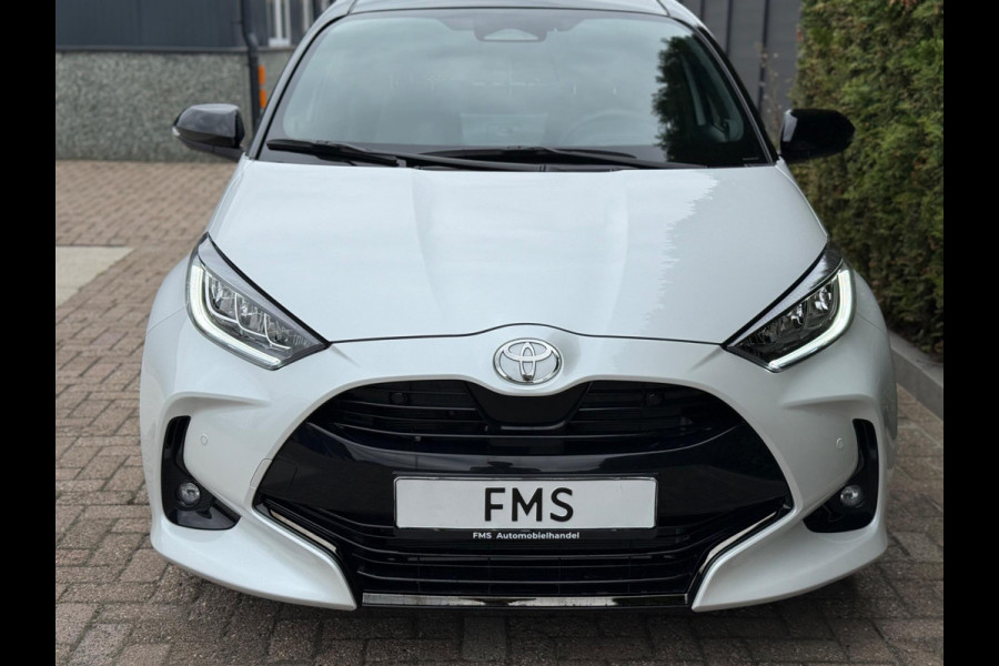 Toyota Yaris 1.5 Hybrid First Edition Camera CarPlay