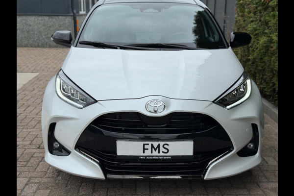 Toyota Yaris 1.5 Hybrid First Edition Camera CarPlay
