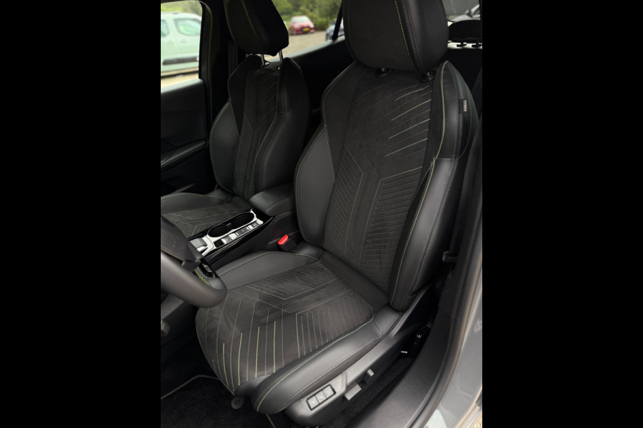 Peugeot 2008 1.2 PureTech 130 GT Camera CarPlay