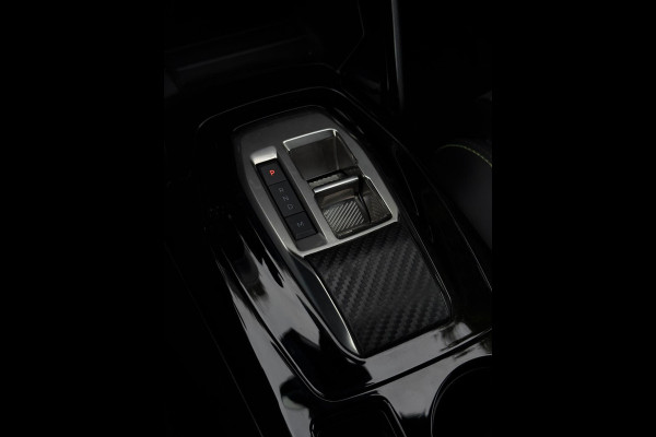 Peugeot 2008 1.2 PureTech 130 GT Camera CarPlay