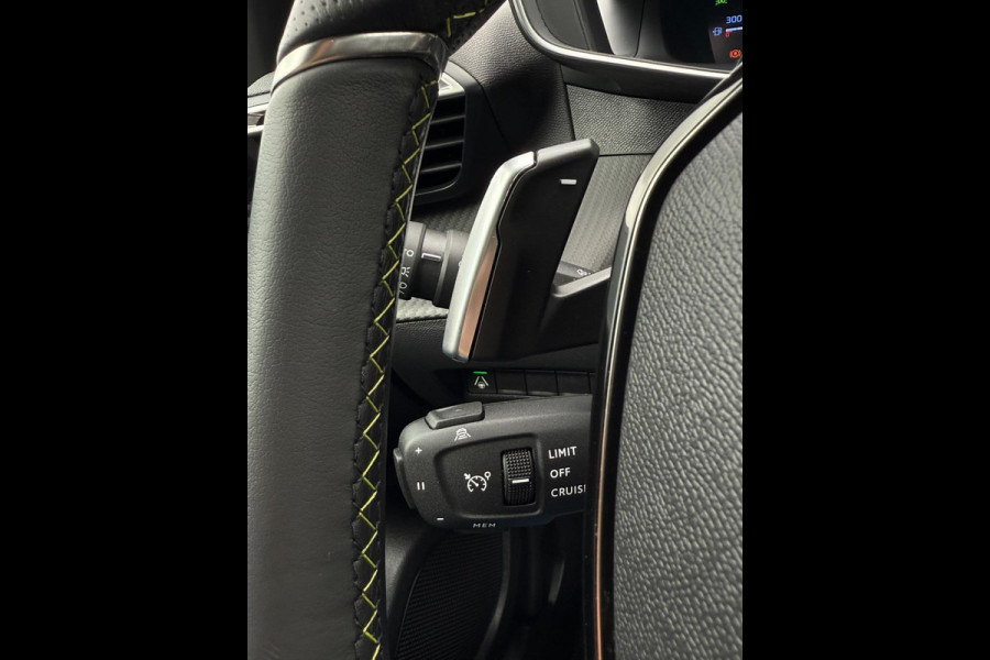 Peugeot 2008 1.2 PureTech 130 GT Camera CarPlay
