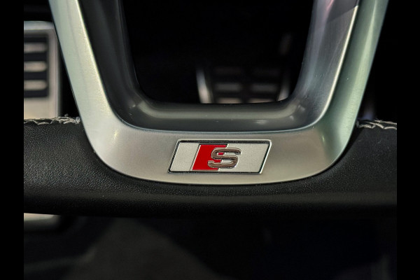 Audi Q3 35 TFSI 3xS-Line |Keyless|Sfeer|Camera|Panorama|2023