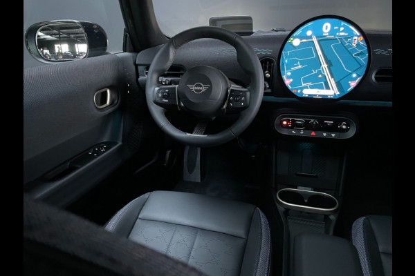 MINI Cooper Cooper 3-drs C 156pk Jcw 18 lmv Pano leer Key-less Head-up