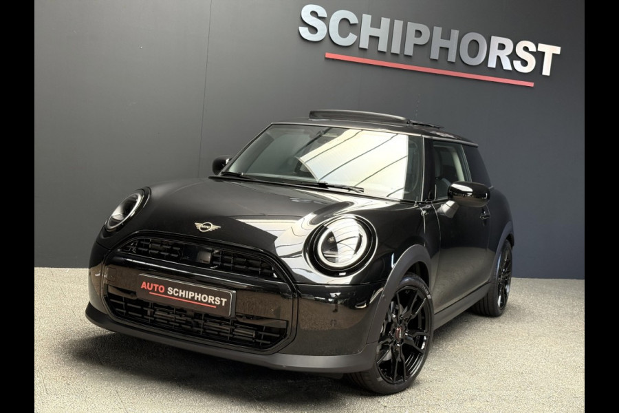 MINI Cooper Cooper 3-drs C 156pk Jcw 18 lmv Pano leer Key-less Head-up