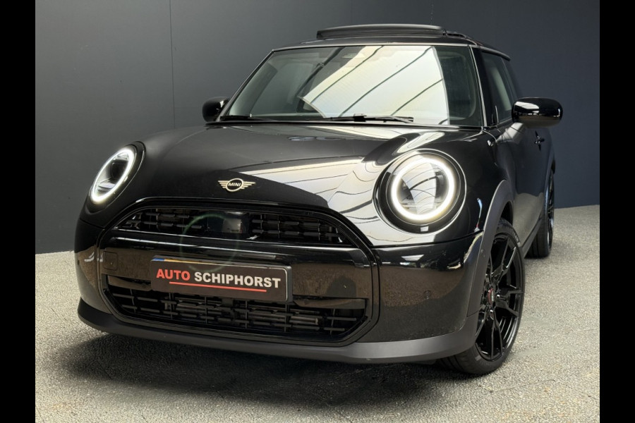 MINI Cooper Cooper 3-drs C 156pk Jcw 18 lmv Pano leer Key-less Head-up