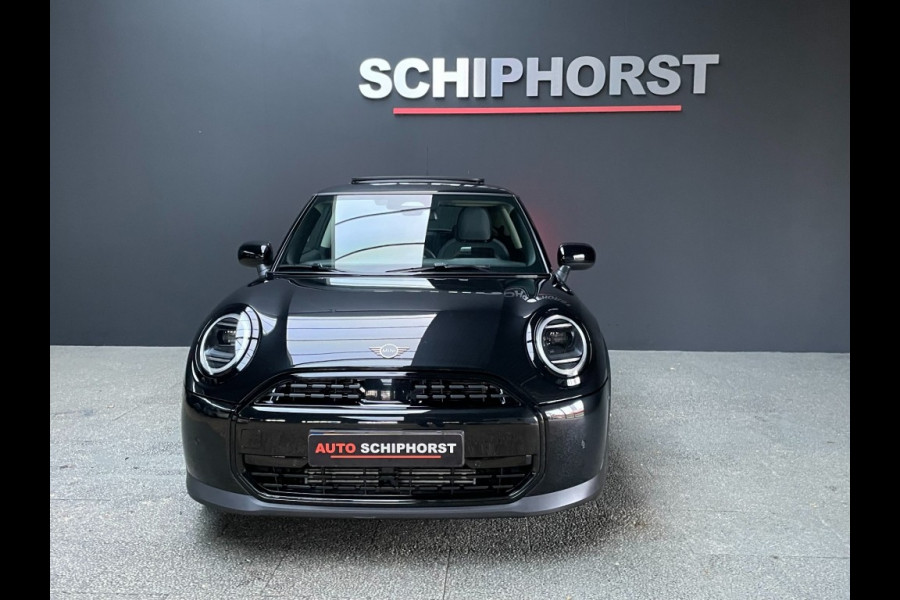 MINI Cooper Cooper 3-drs C 156pk Jcw 18 lmv Pano leer Key-less Head-up