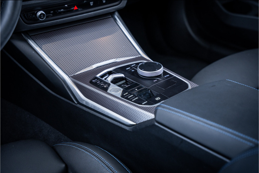 BMW 3 Serie Touring 330e xDrive - M Sport | Panorama | H&K | Memory | 360 Camera