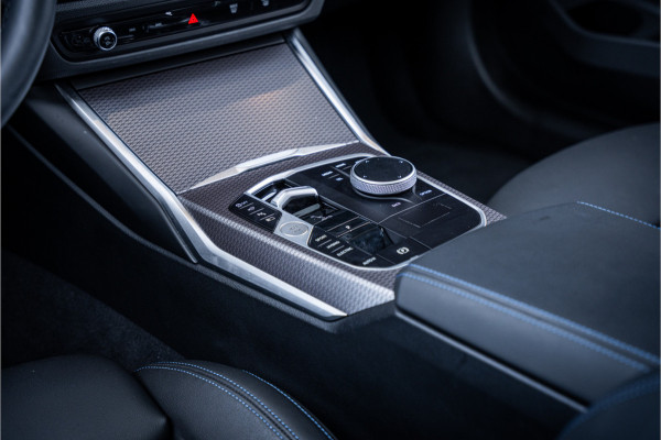 BMW 3 Serie Touring 330e xDrive - M Sport | Panorama | H&K | Memory | 360 Camera