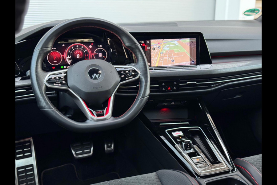 Volkswagen Golf 2.0 TSI GTI Pano/Matrix/H&K/HUD