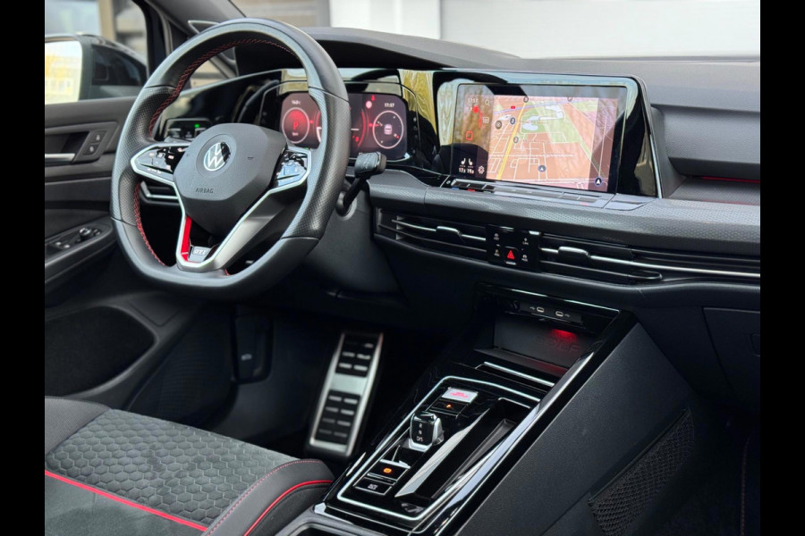 Volkswagen Golf 2.0 TSI GTI Pano/Matrix/H&K/HUD