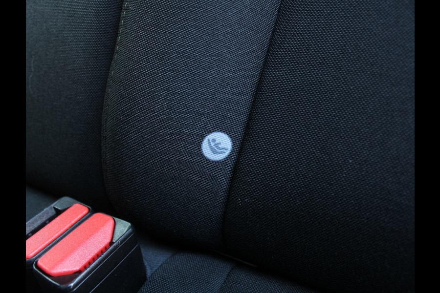 Volvo V40 1.5 T2 Momentum CLIMATE | LED | AFN TREKHAAK | LMV | CRUISE | AUTOMAAT