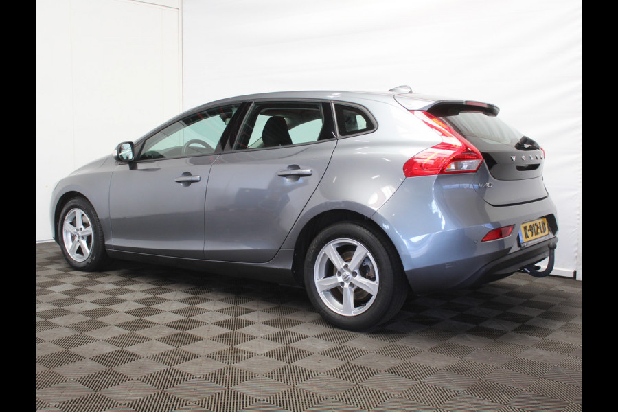 Volvo V40 1.5 T2 Momentum CLIMATE | LED | AFN TREKHAAK | LMV | CRUISE | AUTOMAAT