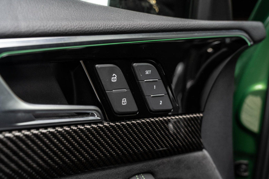 Audi RS4 Avant 2.9 TFSI RS 4 quattro Panorama | RS-Seats | Carbon | B&O