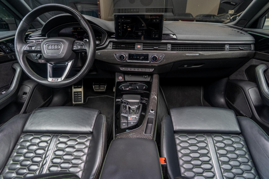 Audi RS4 Avant 2.9 TFSI RS 4 quattro Panorama | RS-Seats | Carbon | B&O