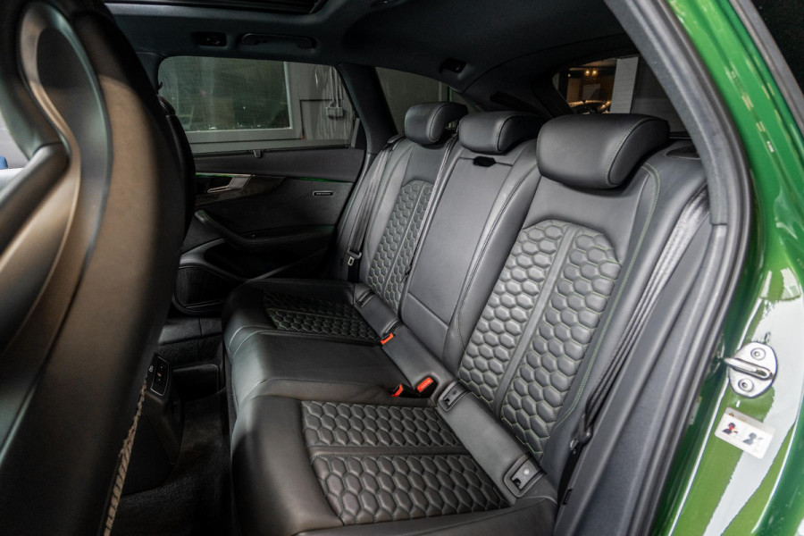 Audi RS4 Avant 2.9 TFSI RS 4 quattro Panorama | RS-Seats | Carbon | B&O