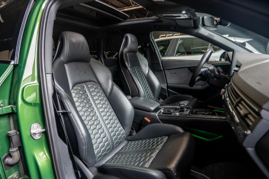 Audi RS4 Avant 2.9 TFSI RS 4 quattro Panorama | RS-Seats | Carbon | B&O