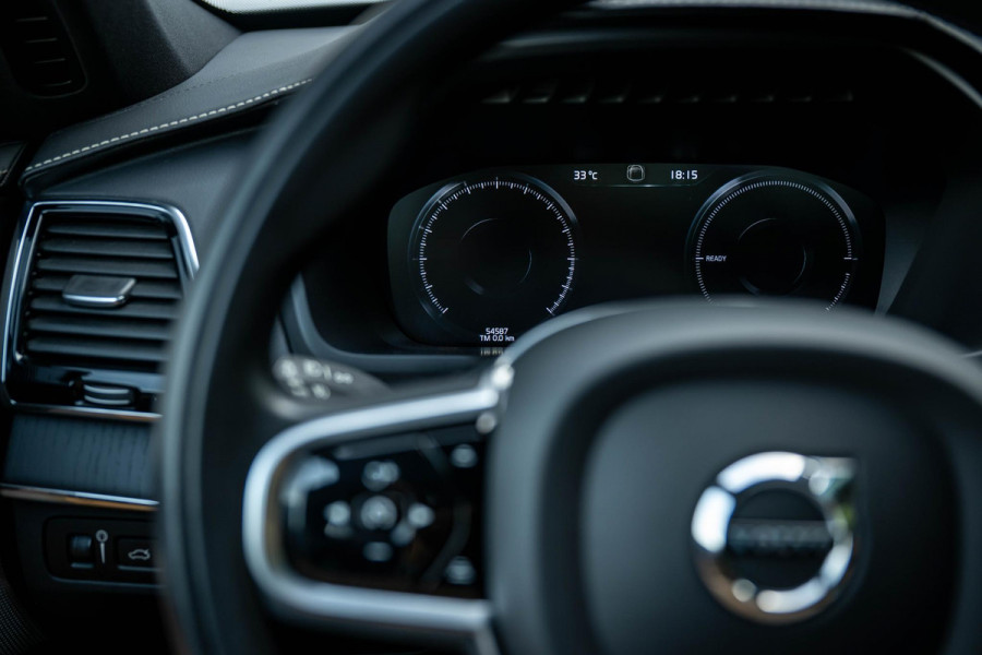 Volvo XC90 2.0 T8 Recharge AWD Inscription 455pk Massage B&W