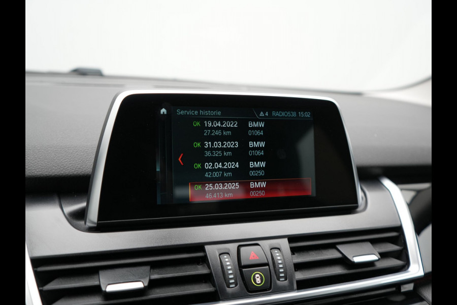 BMW 2 Serie Active Tourer 225xe Sportline iPerformance Plug In Hybrid 225pk Dealer O.H PHEV | Cruise Control | Navigatie | Keyless | Lederen Sportstoelen Verwarmd |