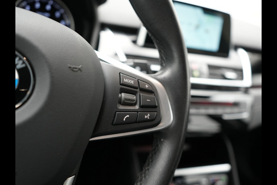 BMW 2 Serie Active Tourer 225xe Sportline iPerformance Plug In Hybrid 225pk Dealer O.H PHEV | Cruise Control | Navigatie | Keyless | Lederen Sportstoelen Verwarmd |