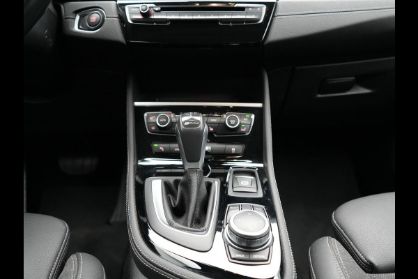 BMW 2 Serie Active Tourer 225xe Sportline iPerformance Plug In Hybrid 225pk Dealer O.H PHEV | Cruise Control | Navigatie | Keyless | Lederen Sportstoelen Verwarmd |