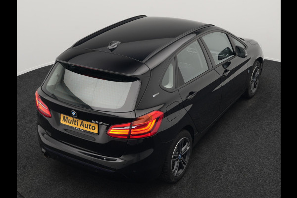 BMW 2 Serie Active Tourer 225xe Sportline iPerformance Plug In Hybrid 225pk Dealer O.H PHEV | Cruise Control | Navigatie | Keyless | Lederen Sportstoelen Verwarmd |