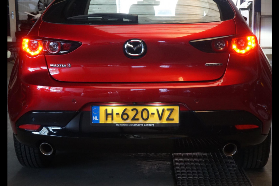 Mazda 3 2.0 e-SkyActiv-X M Hybrid 180PK/Head-Up met Bose/ /Dealeronderhouden