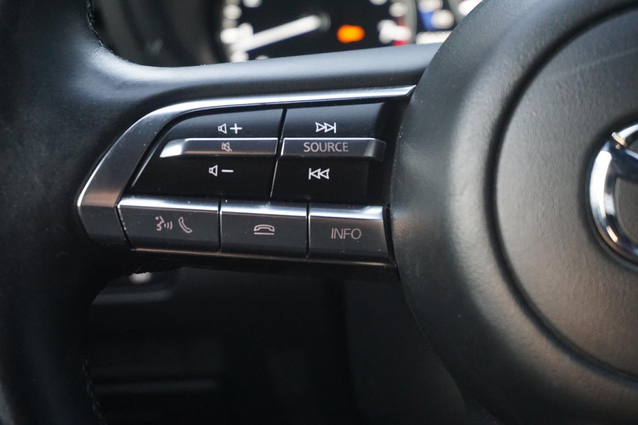Mazda 3 2.0 e-SkyActiv-X M Hybrid 180PK/Head-Up met Bose/ /Dealeronderhouden