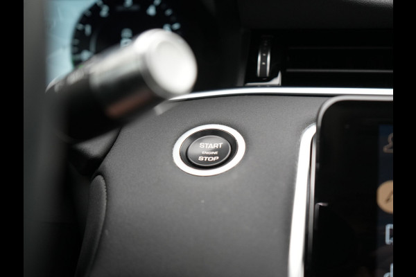 Land Rover Range Rover Evoque 1.5 P300e AWD Plug In Hybrid 309pk Dealer O.H PHEV | Panodak | Head Up | Adaptive Cruise | Camera | Lederen Sportstoelen Memory & Verwarmd | BLIS | Keyless | Navigatie | Virtual | DAB |