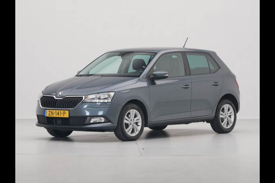 Škoda Fabia 1.0 TSI 95pk Style Clima Navigatie Parkeersensoren Privacyglas 323