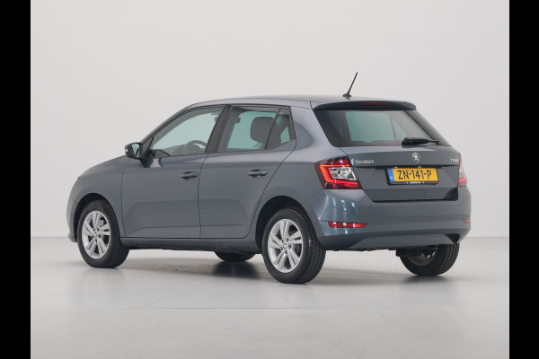 Škoda Fabia 1.0 TSI 95pk Style Clima Navigatie Parkeersensoren Privacyglas 323