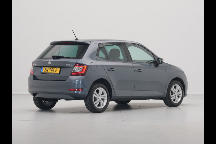 Škoda Fabia 1.0 TSI 95pk Style Clima Navigatie Parkeersensoren Privacyglas 323