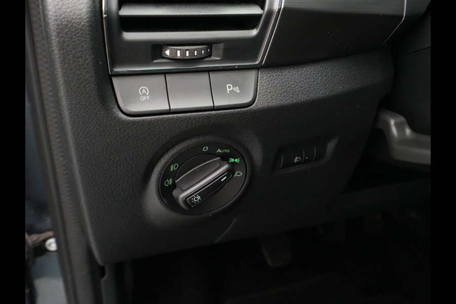 Škoda Fabia 1.0 TSI 95pk Style Clima Navigatie Parkeersensoren Privacyglas 323