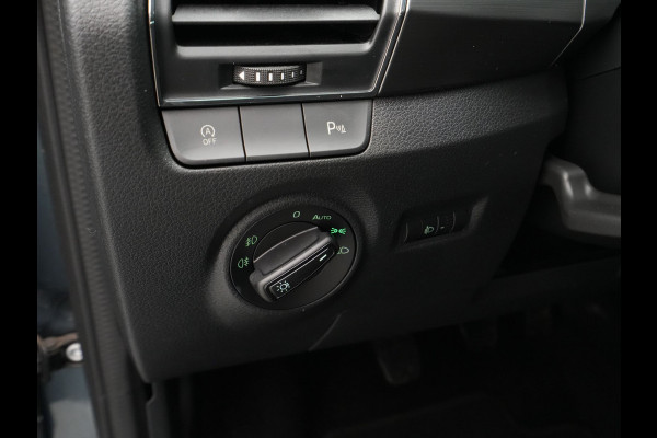 Škoda Fabia 1.0 TSI 95pk Style Clima Navigatie Parkeersensoren Privacyglas 323