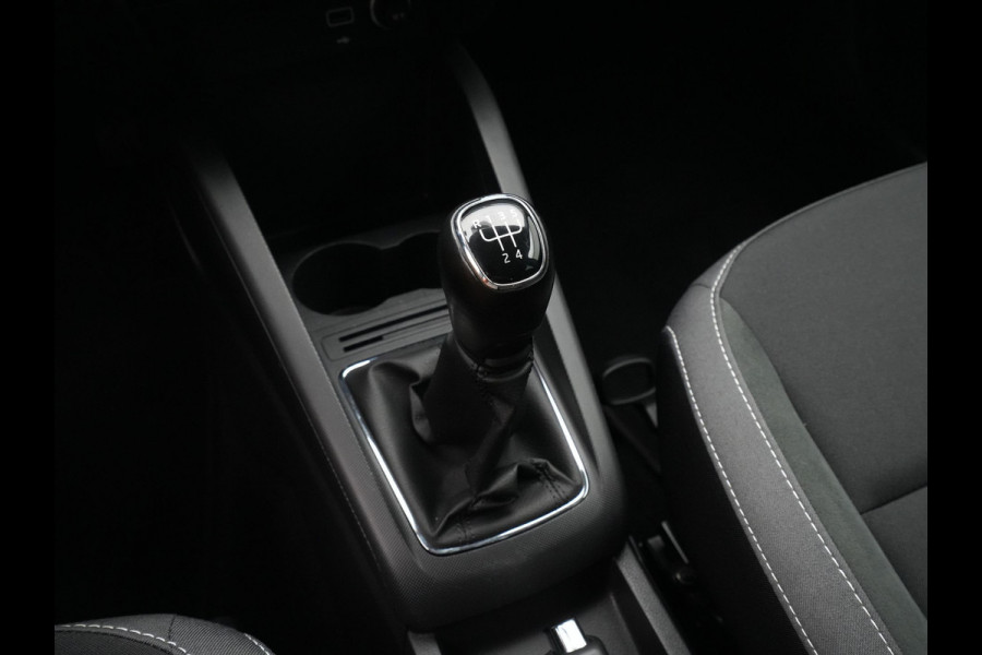 Škoda Fabia 1.0 TSI 95pk Style Clima Navigatie Parkeersensoren Privacyglas 323