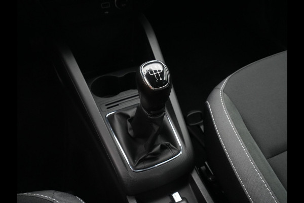 Škoda Fabia 1.0 TSI 95pk Style Clima Navigatie Parkeersensoren Privacyglas 323