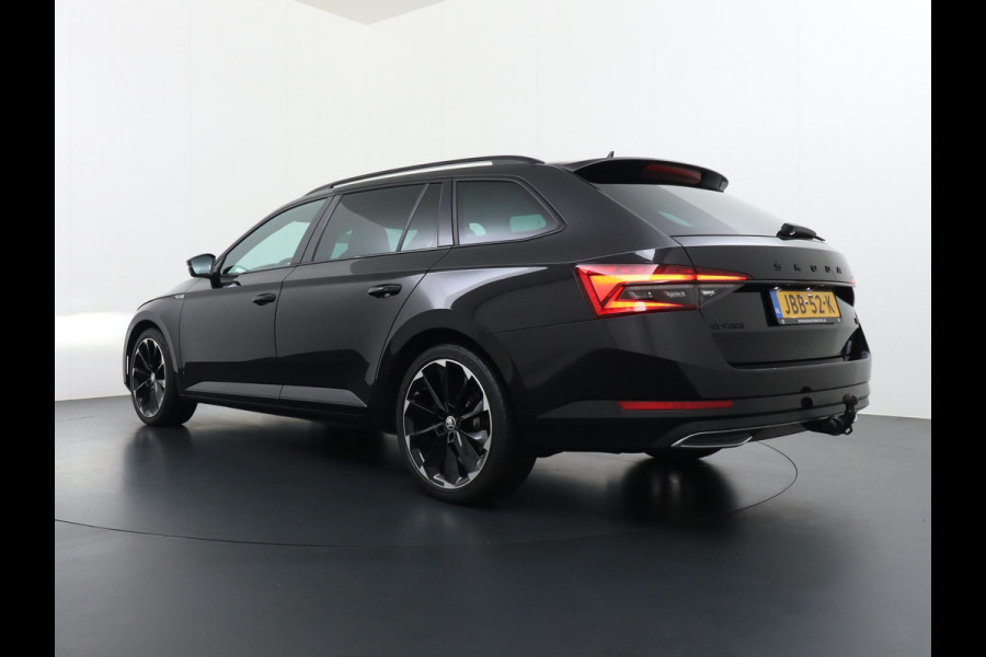 Škoda Superb Combi 1.4 TSI iV Sportline Business PHEV | PLUG-IN HYBRIDE | ADD CRUISE | STOEL/ STUURVERWARMING | ELEK. TREKHAAK | 360 CAMERA| ACHTERBANK VERWARMD| TREKHAAK | BOM VOL OPTIES | RIJKLAAR GELEVERD MET 12 MND BOVAG GARANTIE |
