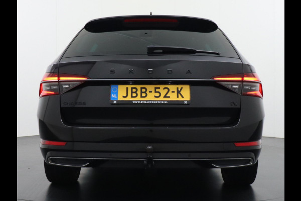 Škoda Superb Combi 1.4 TSI iV Sportline Business PHEV | PLUG-IN HYBRIDE | ADD CRUISE | STOEL/ STUURVERWARMING | ELEK. TREKHAAK | 360 CAMERA| ACHTERBANK VERWARMD| TREKHAAK | BOM VOL OPTIES | RIJKLAAR GELEVERD MET 12 MND BOVAG GARANTIE |