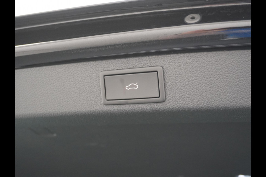 Škoda Superb Combi 1.4 TSI iV Sportline Business PHEV | PLUG-IN HYBRIDE | ADD CRUISE | STOEL/ STUURVERWARMING | ELEK. TREKHAAK | 360 CAMERA| ACHTERBANK VERWARMD| TREKHAAK | BOM VOL OPTIES | RIJKLAAR GELEVERD MET 12 MND BOVAG GARANTIE |