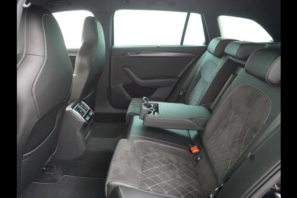 Škoda Superb Combi 1.4 TSI iV Sportline Business PHEV | PLUG-IN HYBRIDE | ADD CRUISE | STOEL/ STUURVERWARMING | ELEK. TREKHAAK | 360 CAMERA| ACHTERBANK VERWARMD| TREKHAAK | BOM VOL OPTIES | RIJKLAAR GELEVERD MET 12 MND BOVAG GARANTIE |