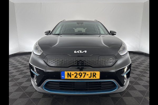 Kia e-Niro DynamicPlusLine 64 kWh { SOH-100% } (INCL-BTW) Aut.*PANO | LEATHER-FABRIC | FULL-LED | NAVI-FULLMAP | DAB+ | ADAPT.CRUISE | CAMERA | HEATED-COMFORTSEATS | KEYLESS | DIGI-COCKPIT | SHIFT-PADDLES | CARPLAY | LANE-ASSIST | 17"ALU*