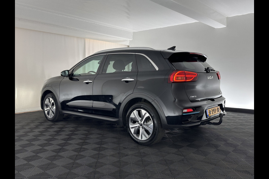 Kia e-Niro DynamicPlusLine 64 kWh { SOH-100% } (INCL-BTW) Aut.*PANO | LEATHER-FABRIC | FULL-LED | NAVI-FULLMAP | DAB+ | ADAPT.CRUISE | CAMERA | HEATED-COMFORTSEATS | KEYLESS | DIGI-COCKPIT | SHIFT-PADDLES | CARPLAY | LANE-ASSIST | 17"ALU*