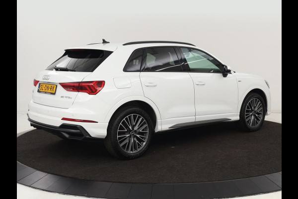 Audi Q3 45 TFSI e S edition | Stoelverwarming | Adaptive cruise | Carplay | 19'' | Virtual Cockpit | Sportstoelen | Half leder | Full LED | Parkeerhulp | PHEV | Plug In