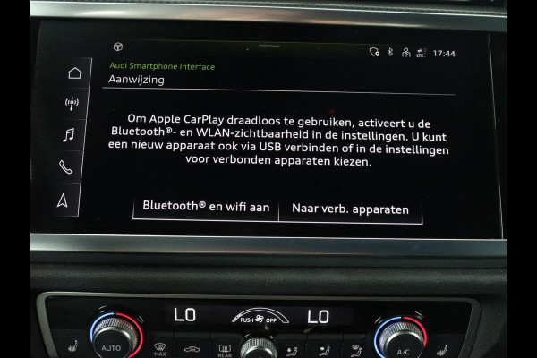 Audi Q3 45 TFSI e S edition | Stoelverwarming | Adaptive cruise | Carplay | 19'' | Virtual Cockpit | Sportstoelen | Half leder | Full LED | Parkeerhulp | PHEV | Plug In